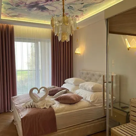 Golden Life Apartment Kielce Exterior photo