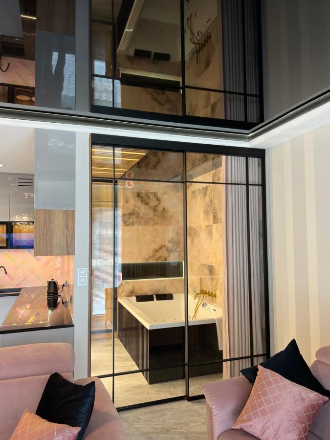 Apartment Golden Life *